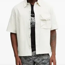 Рубашка с короткими рукавами и карманом
