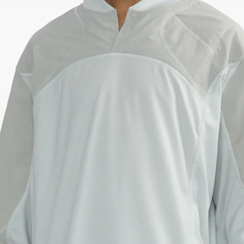 топ Combact с длинными рукавами