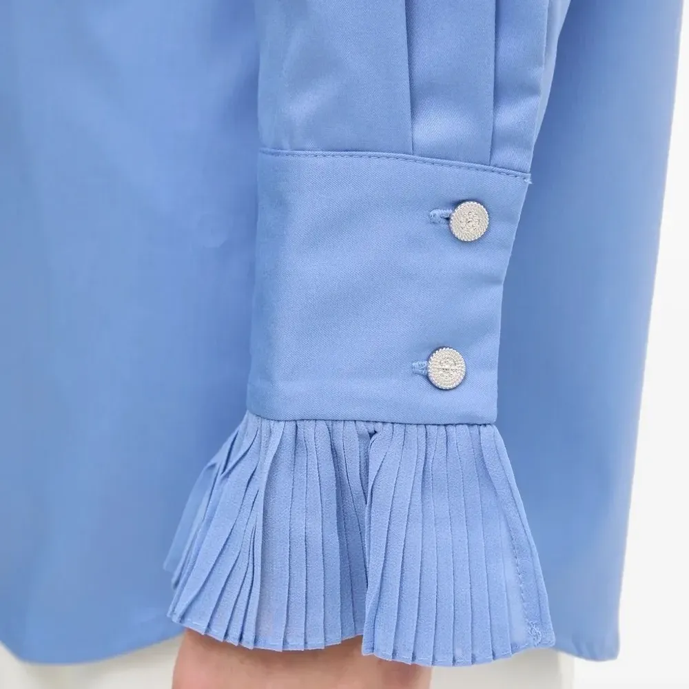 Блузка с оборками