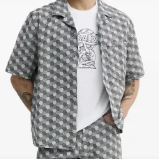 Рубашка с геометричным узором