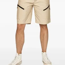 Шорты с карманами на молнии