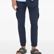 Кроссовки с карманами карго и кулиской