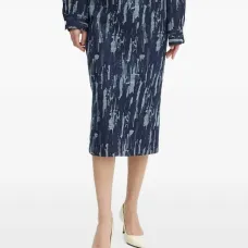 Юбка с абстрактным принтом