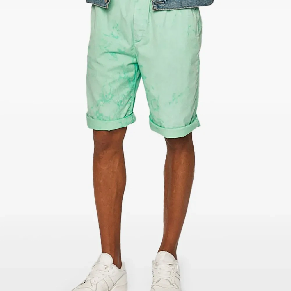 Шорты с эластичным поясом