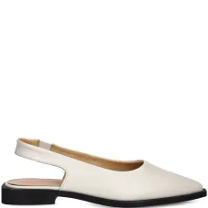 Туфли с заостренным носком и ремешком на пятке