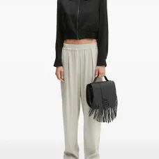 Куртка на молнии