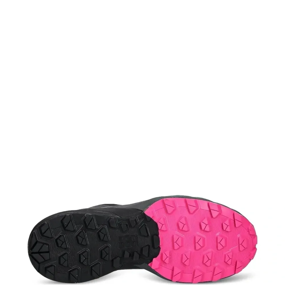 Кроссовки с сетчатыми вставками