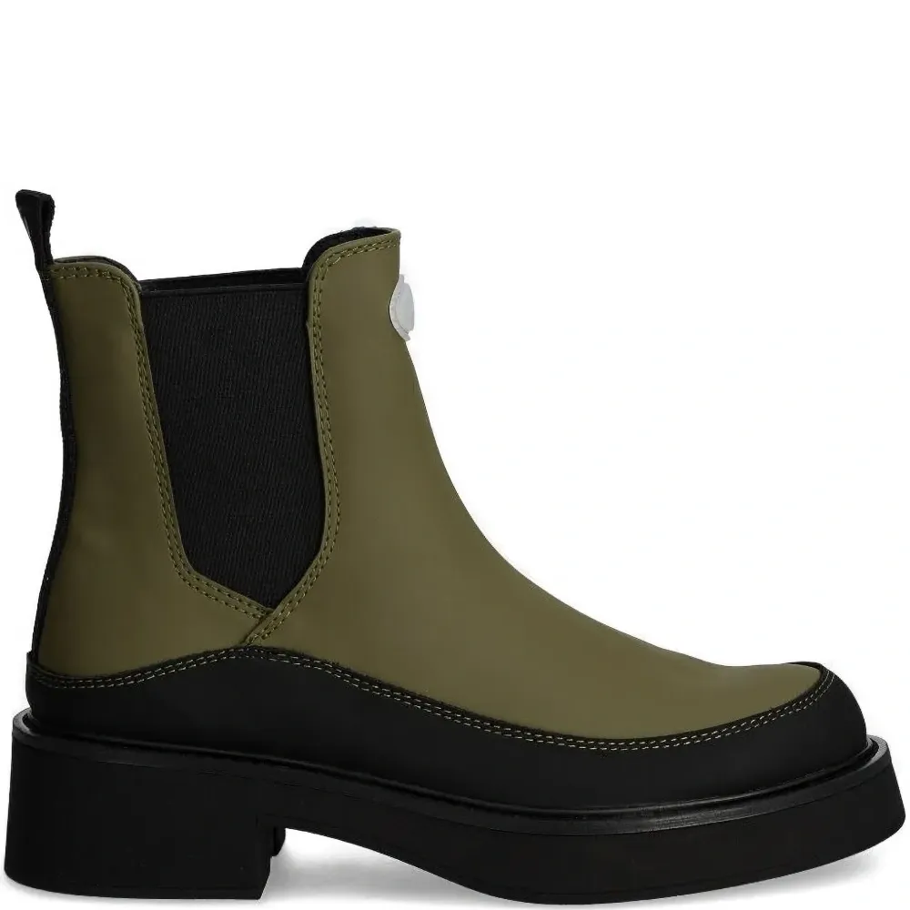 Ботинки на платформе с эластичными вставками