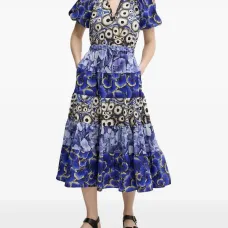 Ярусное платье с объемными рукавами