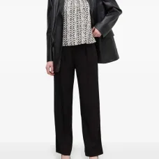 Брюки со складками Брюки со складками