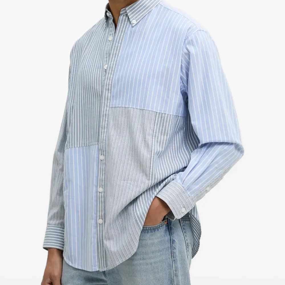 Рубашка с полосатыми вставками