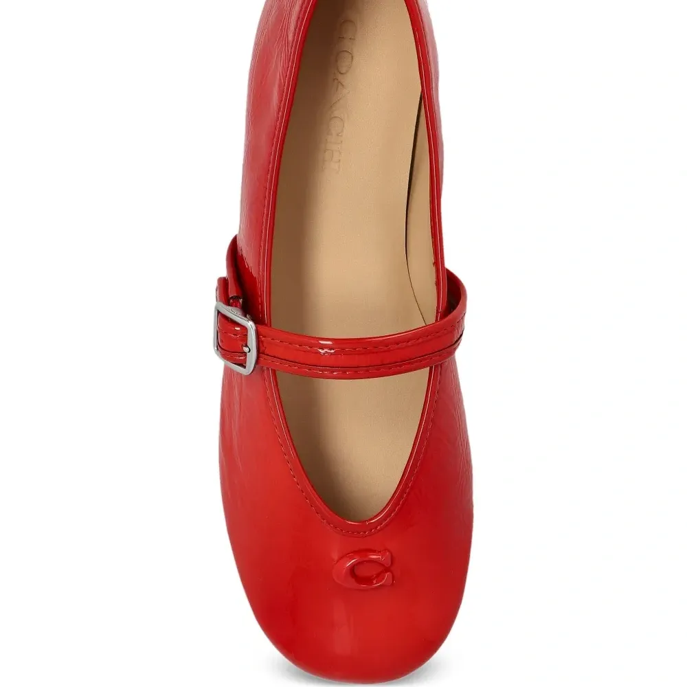 лакированные балетки с пряжками лакированные балетки с пряжками