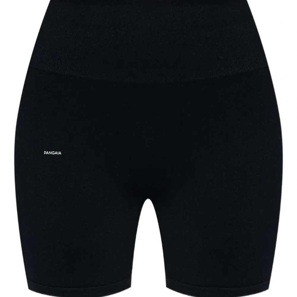 бесшовные спортивные шорты