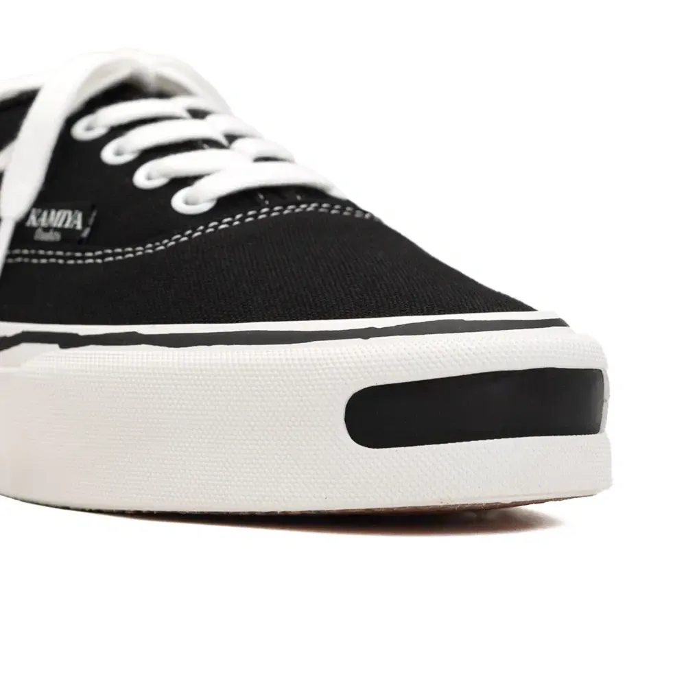 кеды из канваса на шнуровке