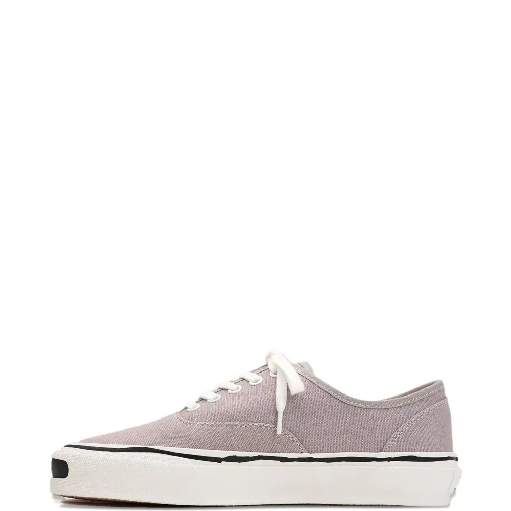 кеды из канваса на шнуровке