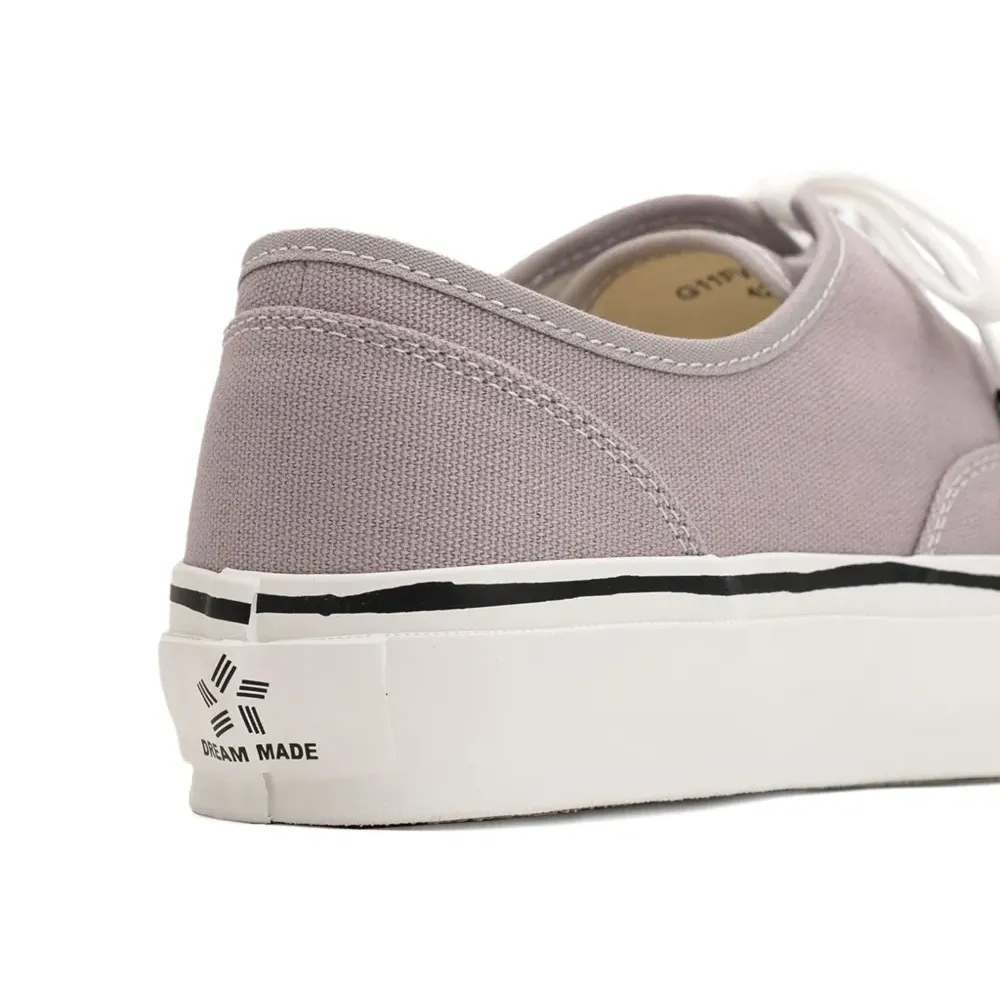 кеды из канваса на шнуровке