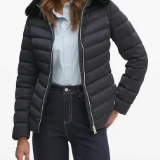 Стеганая куртка с логотипом Стеганая куртка с логотипом