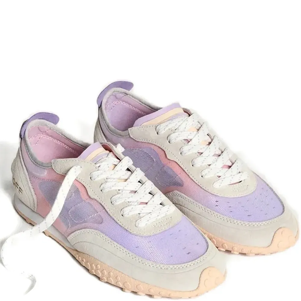 Кроссовки с сетчатыми вставками Кроссовки с сетчатыми вставками