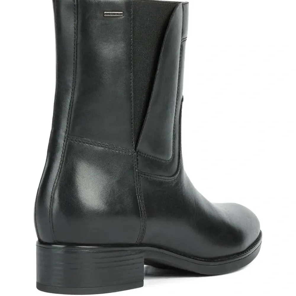 Ботинки на молнии Ботинки на молнии