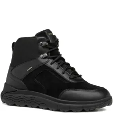 Кроссовки на шнуровке