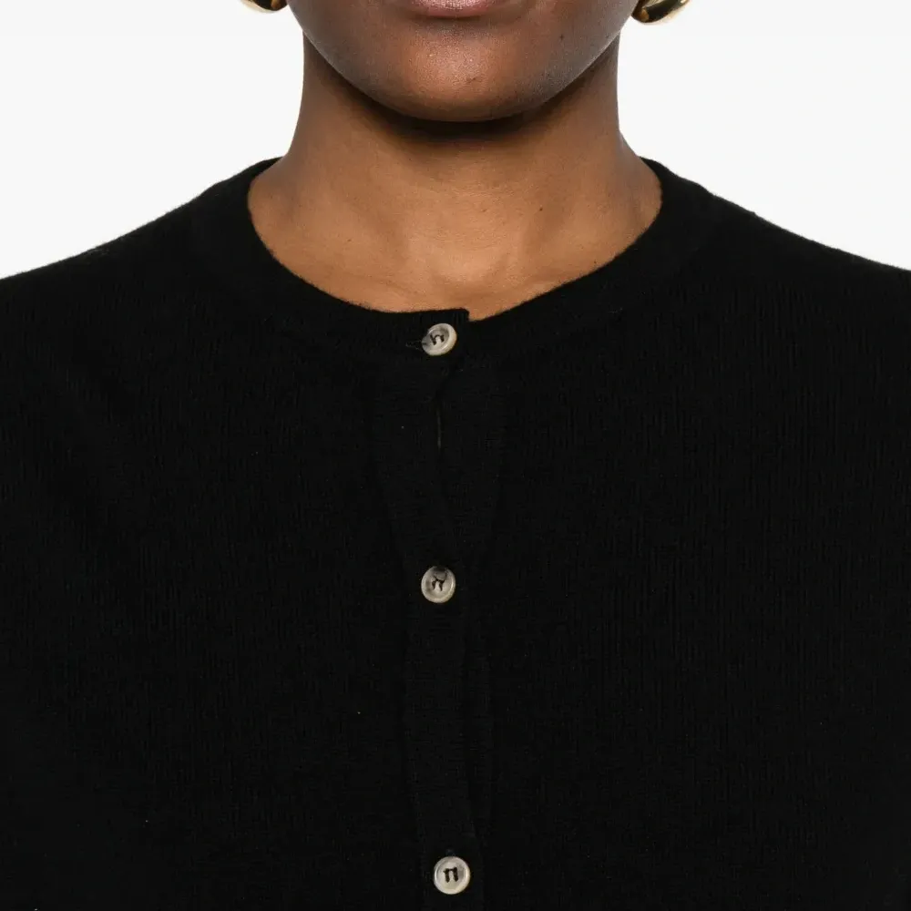 Кардиган тонкой вязки с круглым вырезом