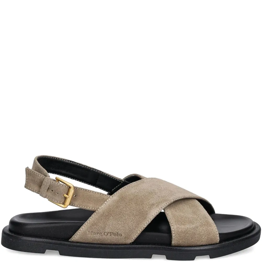 Сандалии с ремешком на пятке