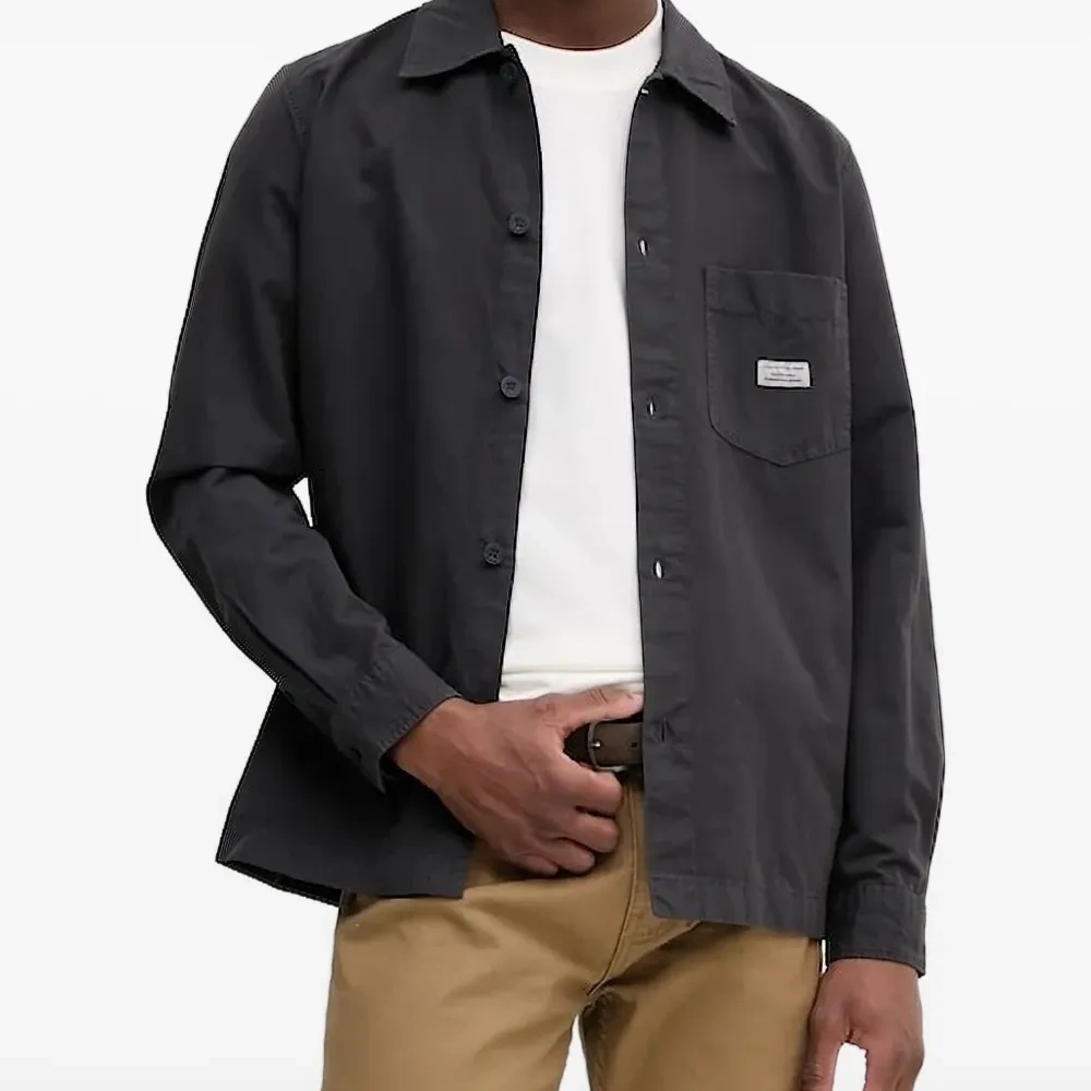 Рубашка с накладным карманом