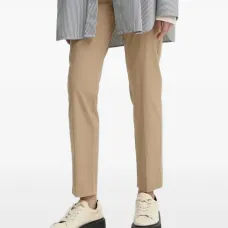 Брюки с карманами