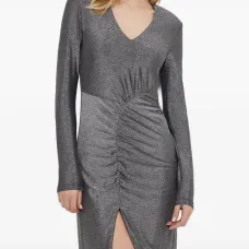 Платье мини с V-образным вырезом Платье мини с V-образным вырезом