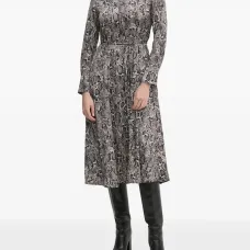 Платье-рубашка миди с поясом и змеиным принтом