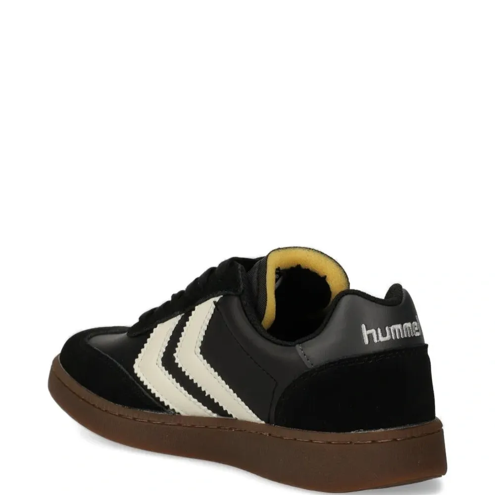 Кроссовки с узором шеврон Кроссовки с узором шеврон