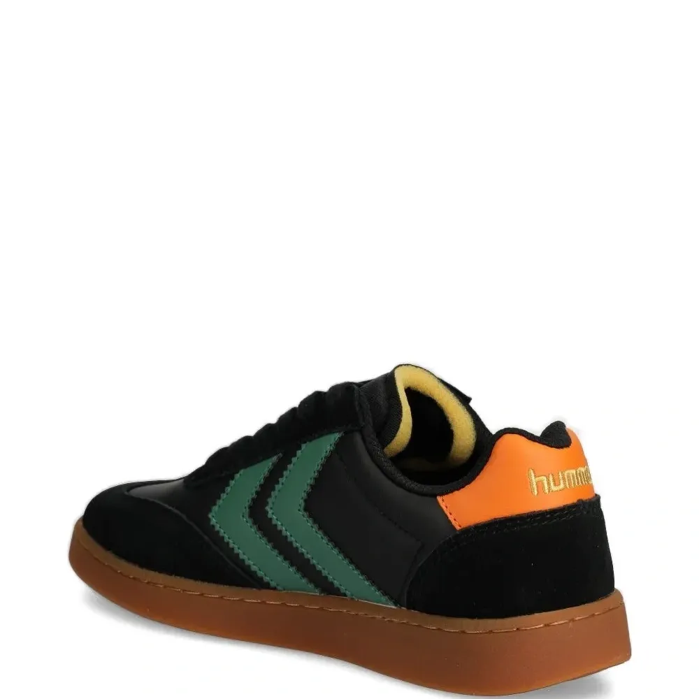 Кроссовки в стиле колор-блок