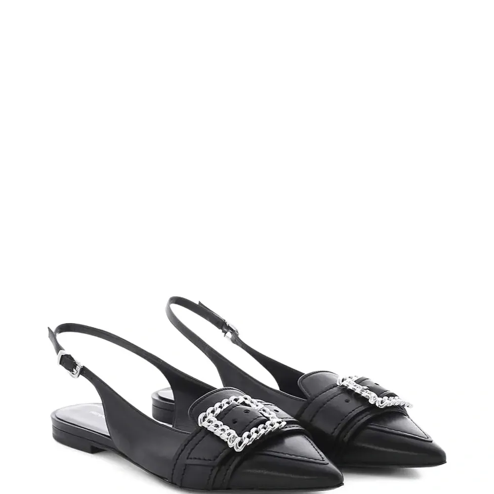 Туфли Greta с ремешком на пятке Туфли Greta с ремешком на пятке