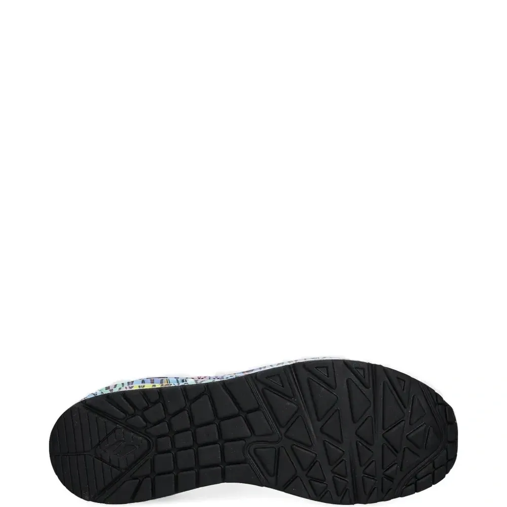 Кроссовки Ravaged Loveheart из коллаборации с JGoldcrown Кроссовки Ravaged Loveheart из коллаборации с JGoldcrown