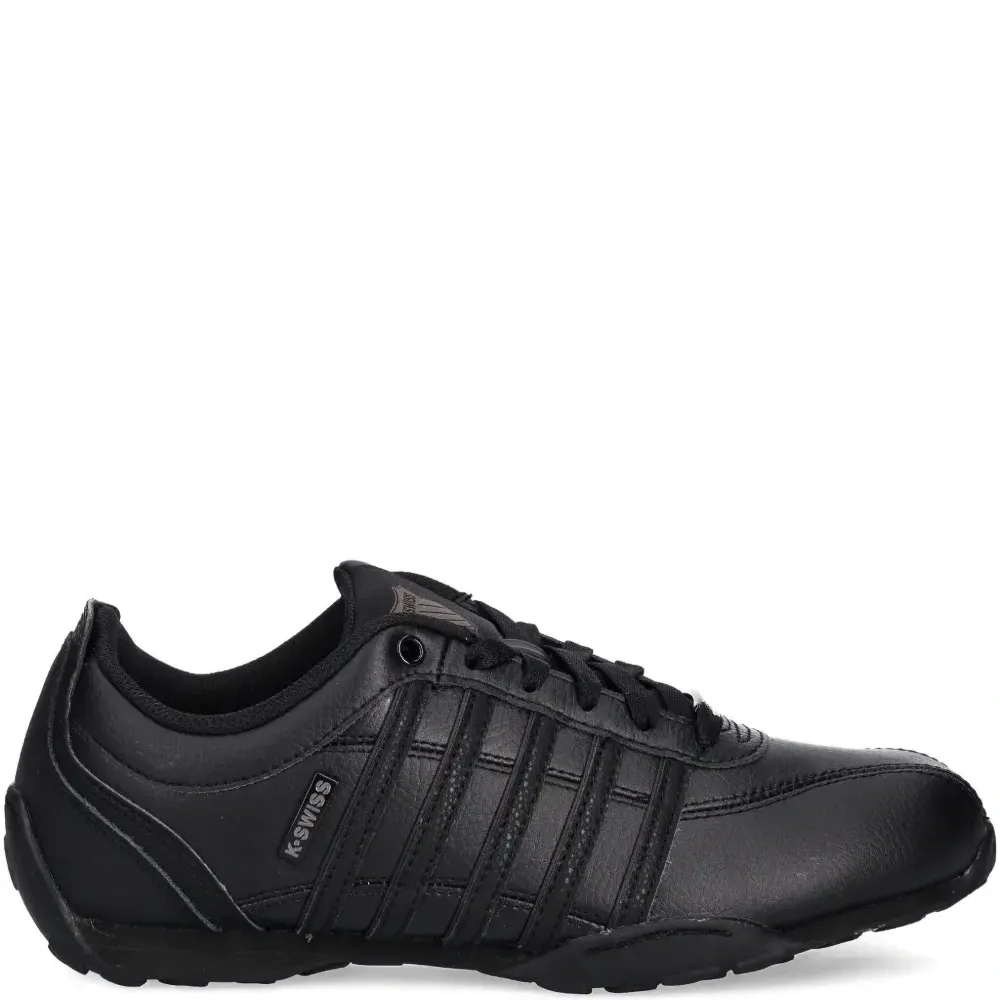 Кроссовки Arvee