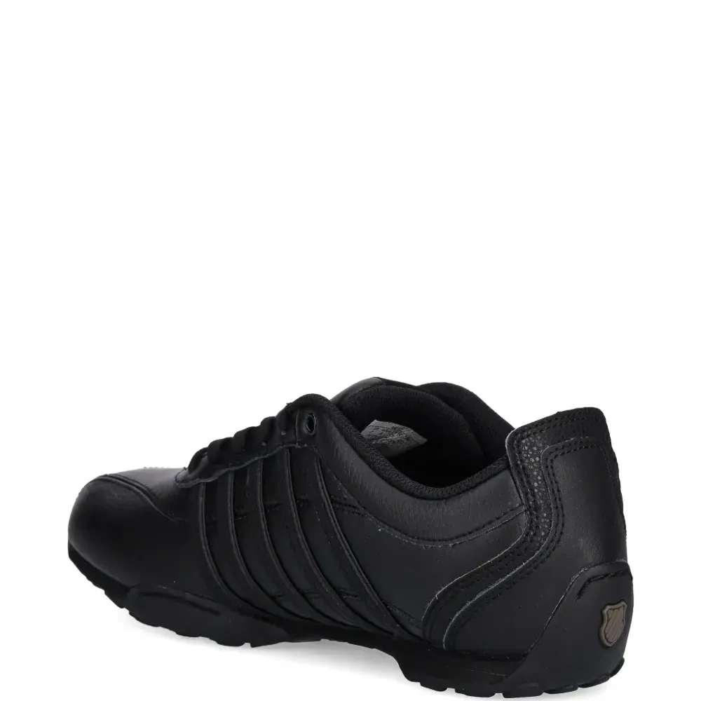 Кроссовки Arvee