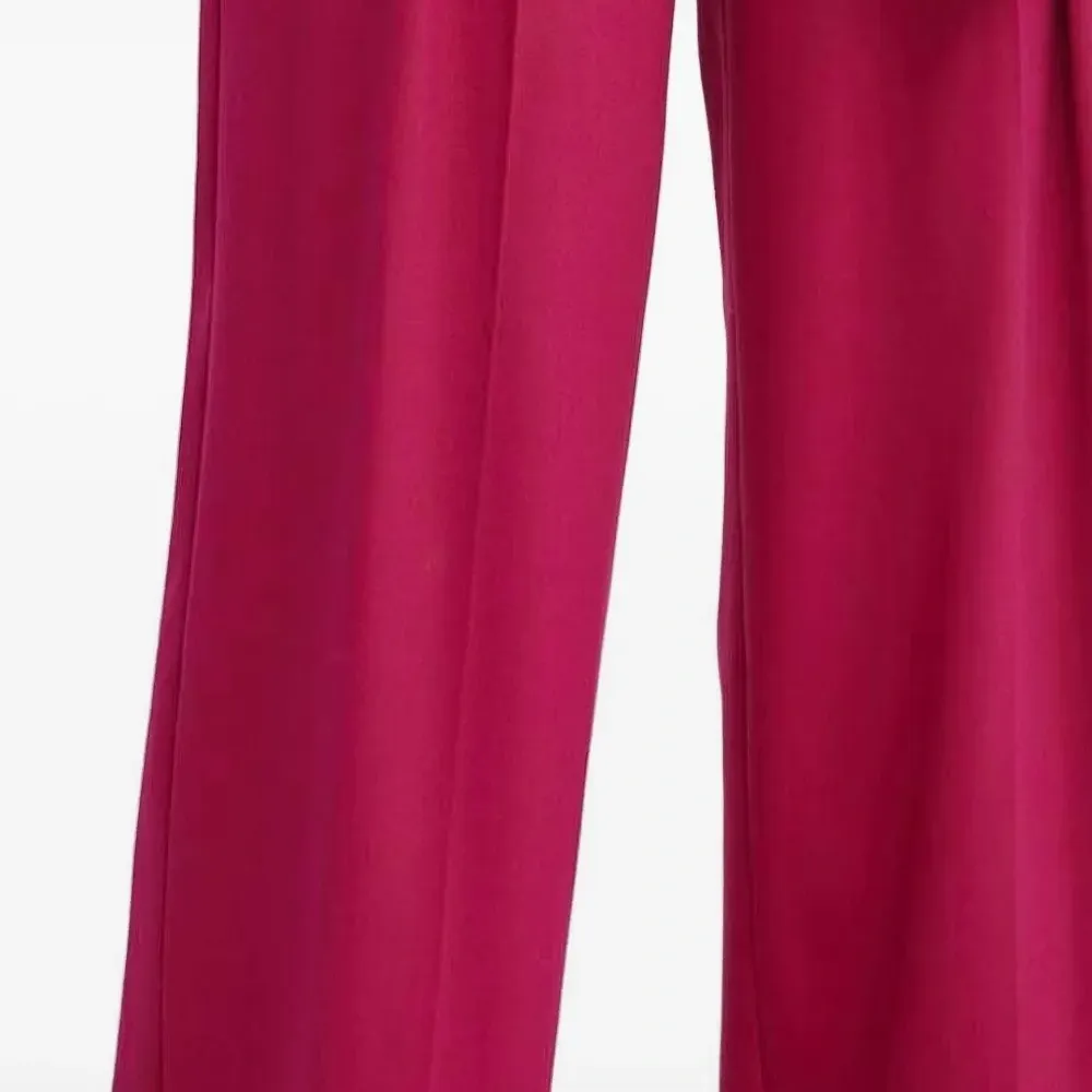 Брюки со складками