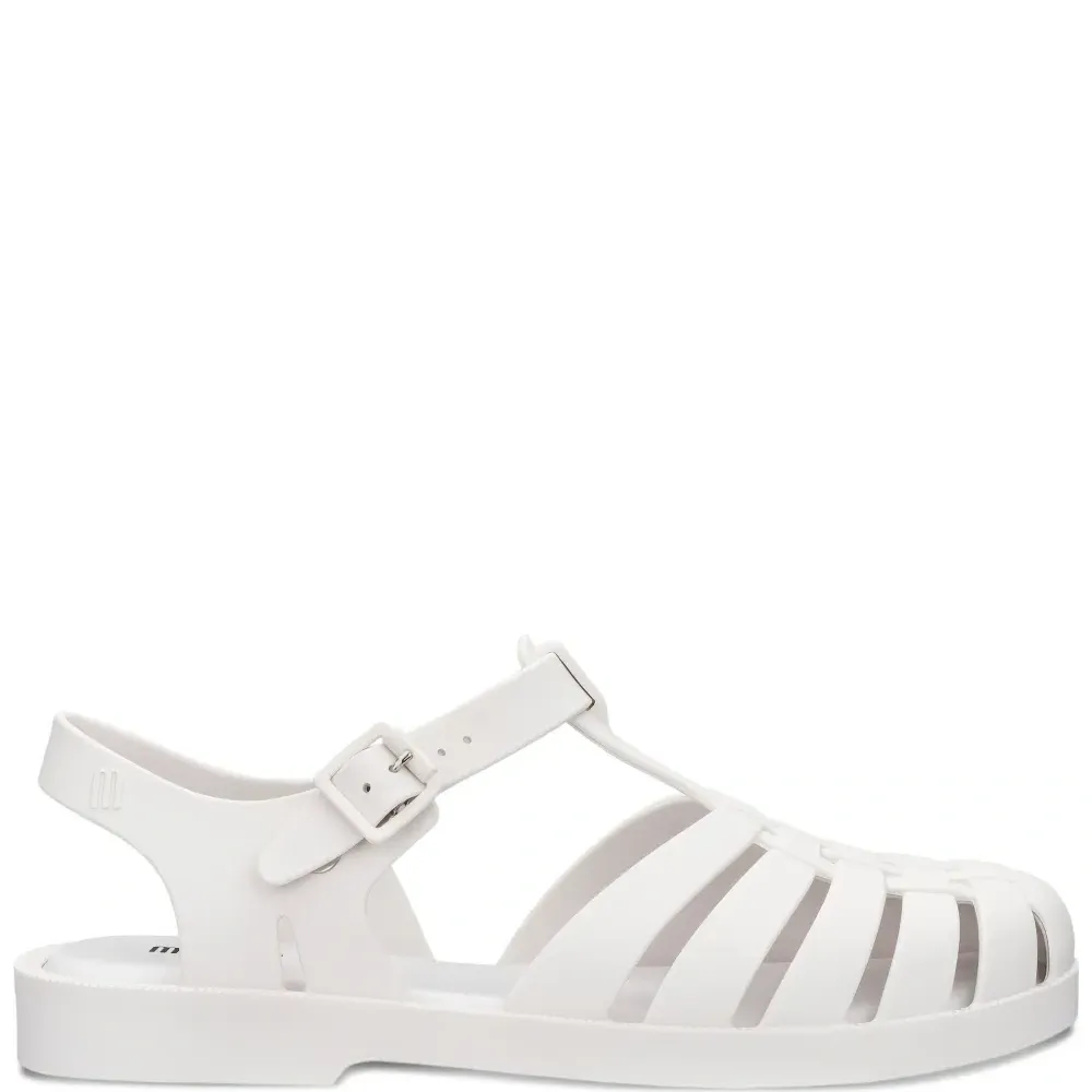 Сандалии с ремешками