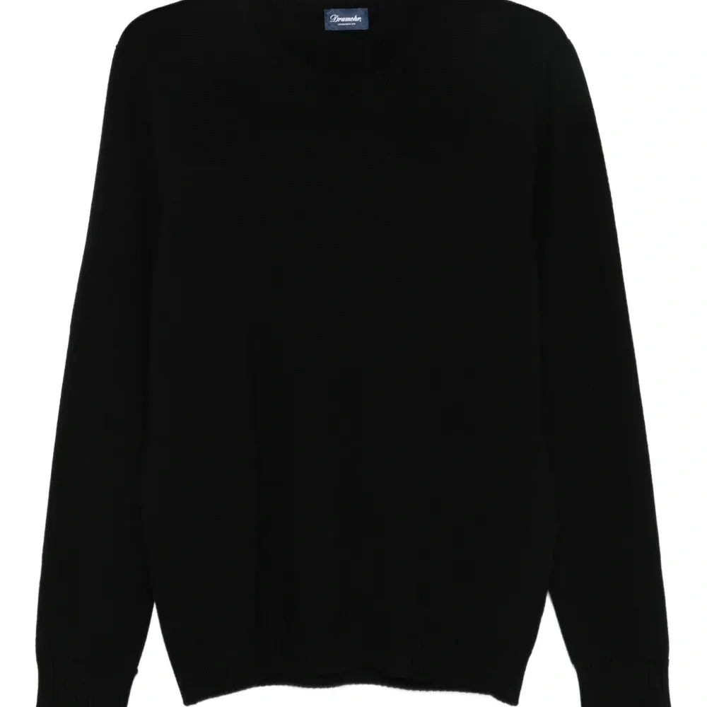 шерстяной свитер