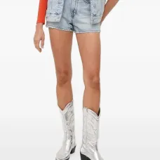 Декорированные джинсовые шорты