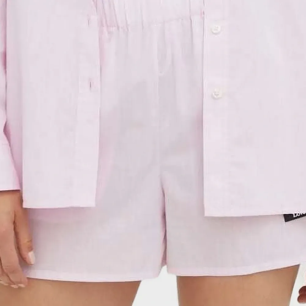 Льняные шорты с эластичным поясом