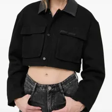 Укороченная джинсовая куртка