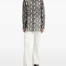 Расклешенные джинсы