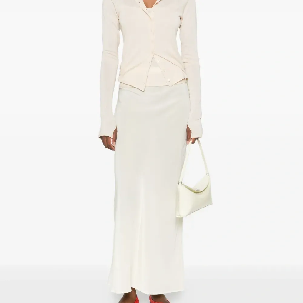 Кардиган на пуговицах