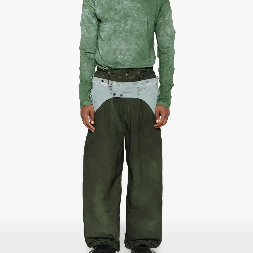 Футболка с длинными рукавами