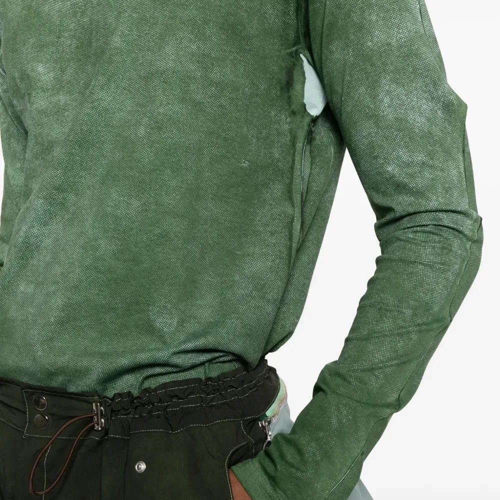 Футболка с длинными рукавами