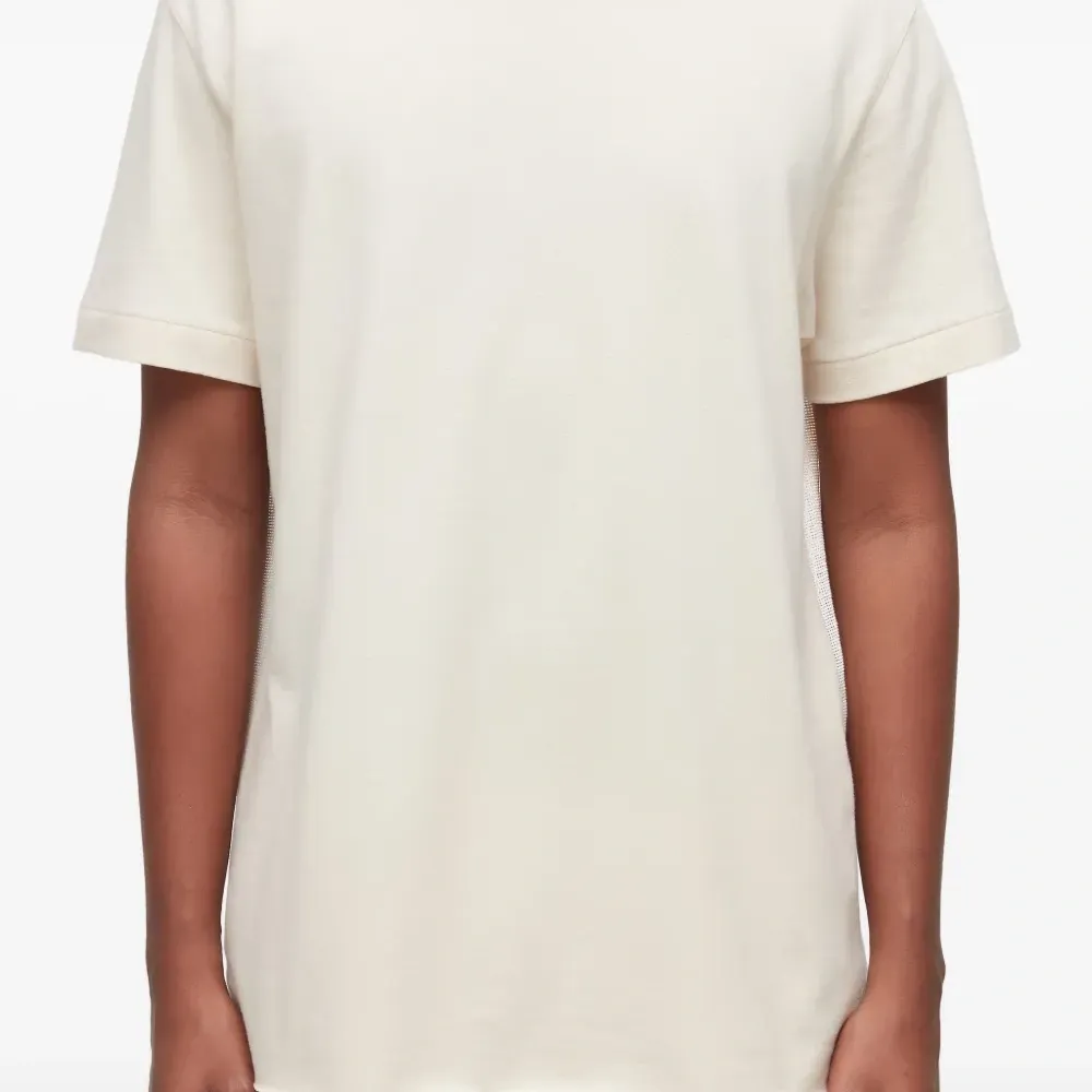 Футболка с круглым вырезом