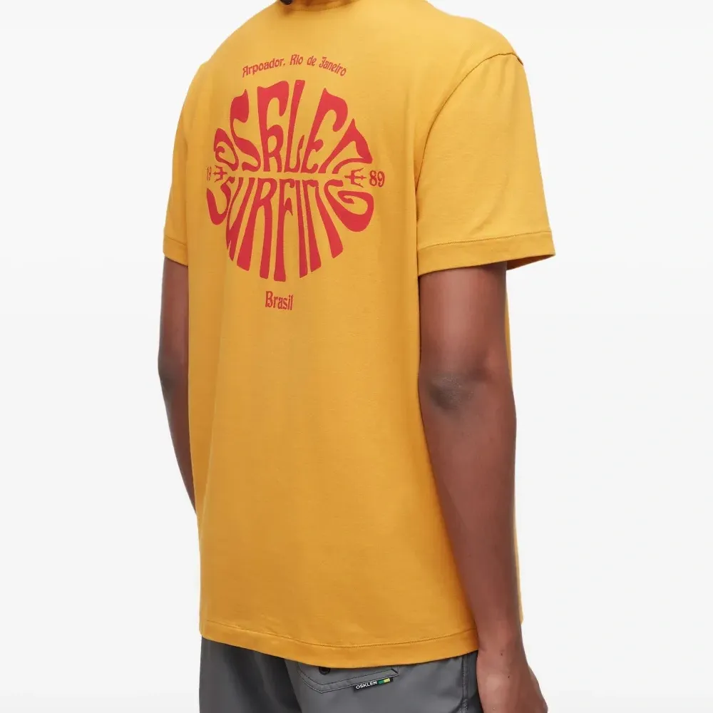 Футболка с графичным принтом