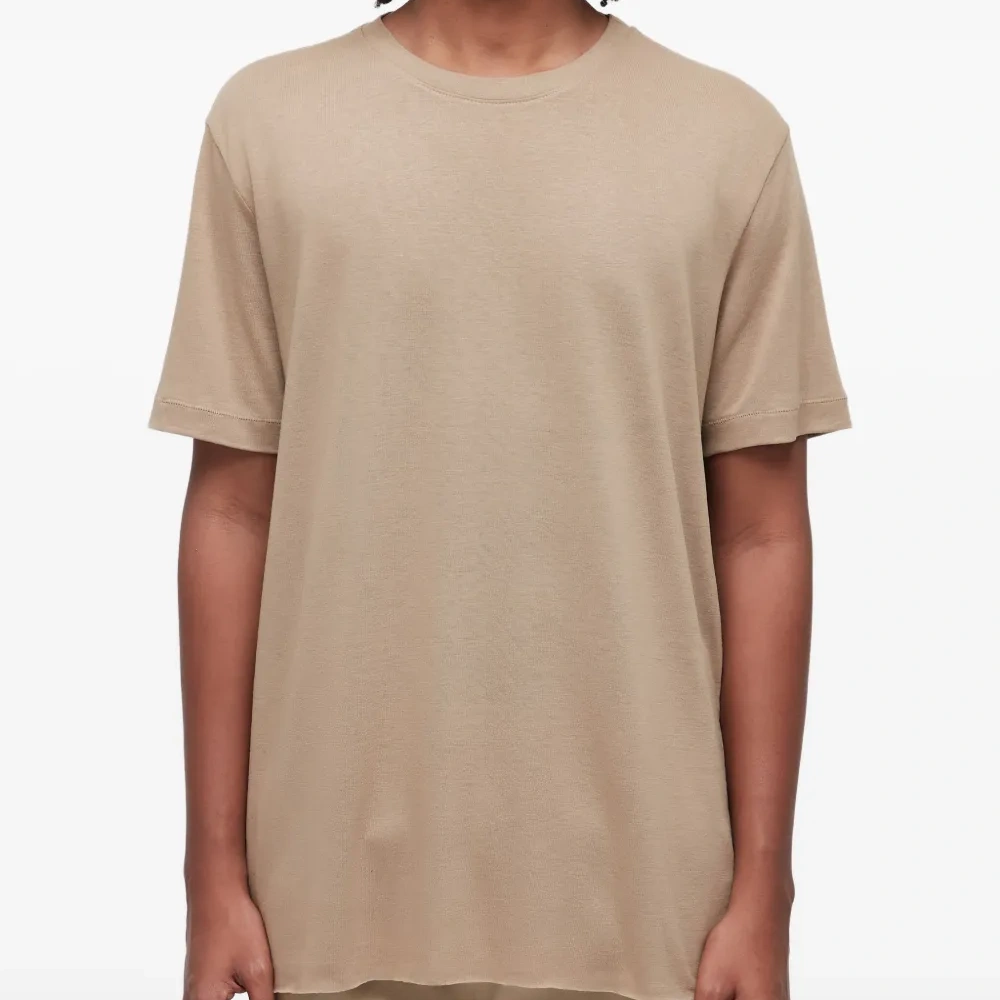 Футболка с короткими рукавами