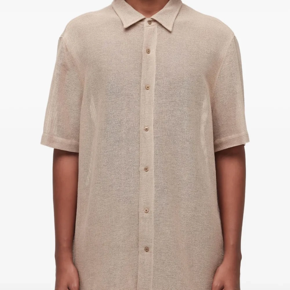 Рубашка на пуговицах